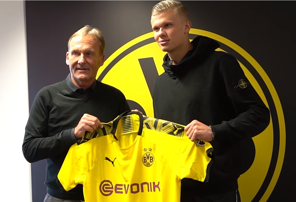 贝尔戈米：看看那不勒斯有多少人缺阵，如今他们比上赛季更强（贝尔戈米：哪怕那不勒斯伤缺众多，如今整体实力已超越上赛季）