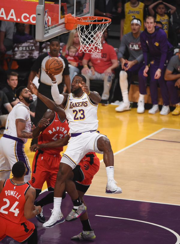 斯帕莱蒂：两连胜是球员们靠自己赢得的，我没有插手（斯帕莱蒂：两连胜全靠球员，我并未插手）