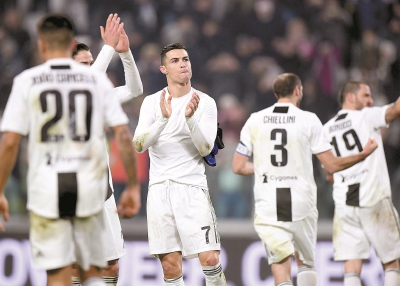 德转列希腊球员历史身价前10：马诺拉斯4500万第1，帕帕上榜（德转公布希腊球员历史身价TOP10：马诺拉斯4500万领跑，帕帕入围）