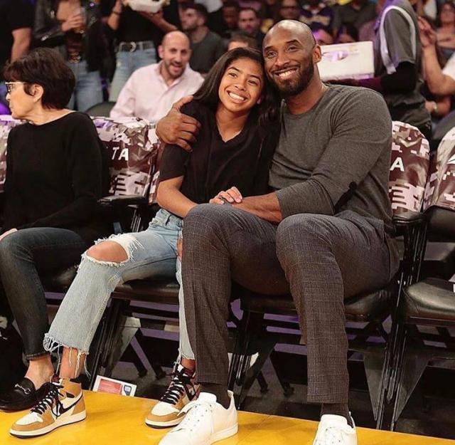 半场战报：法兰克福0-0沃尔夫斯堡（半场战况：法兰克福与沃尔夫斯堡互交白卷）